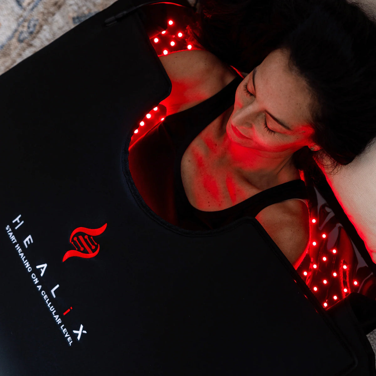 HEALiX Elevate Light Pod – Premium Full-Body Red & Near-Infrared Light Therapy