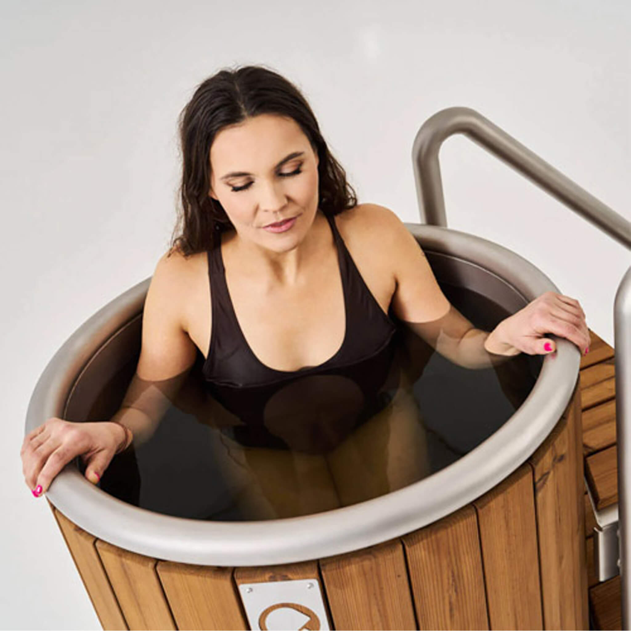 Icetubs Icebarrel Cold Plunge Tub | Cold & Hot Immersion Barrel with Filtration System, App Control & Thermowood Construction