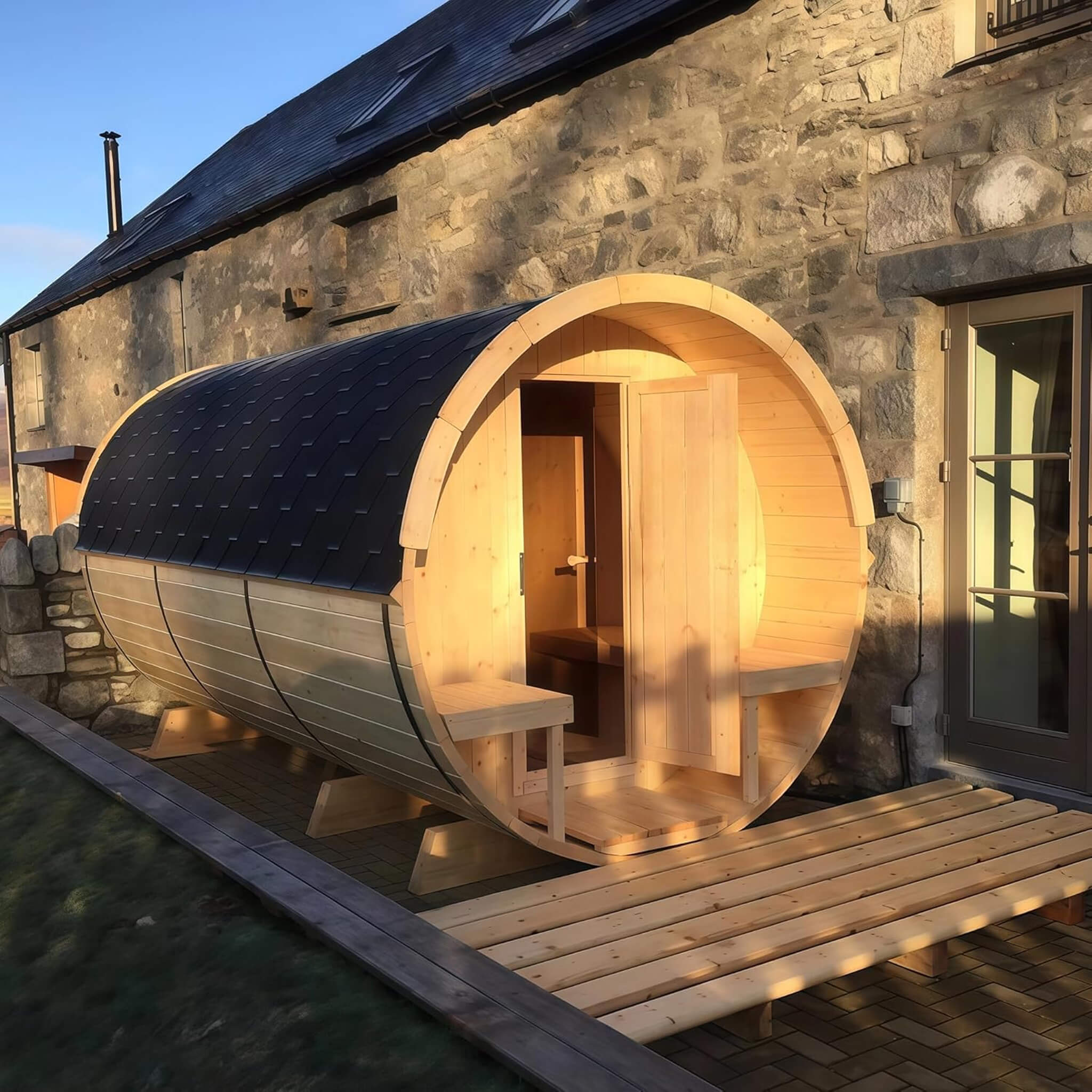 Thermora Haven Outdoor Barrel Sauna With 4.5 kW Heater