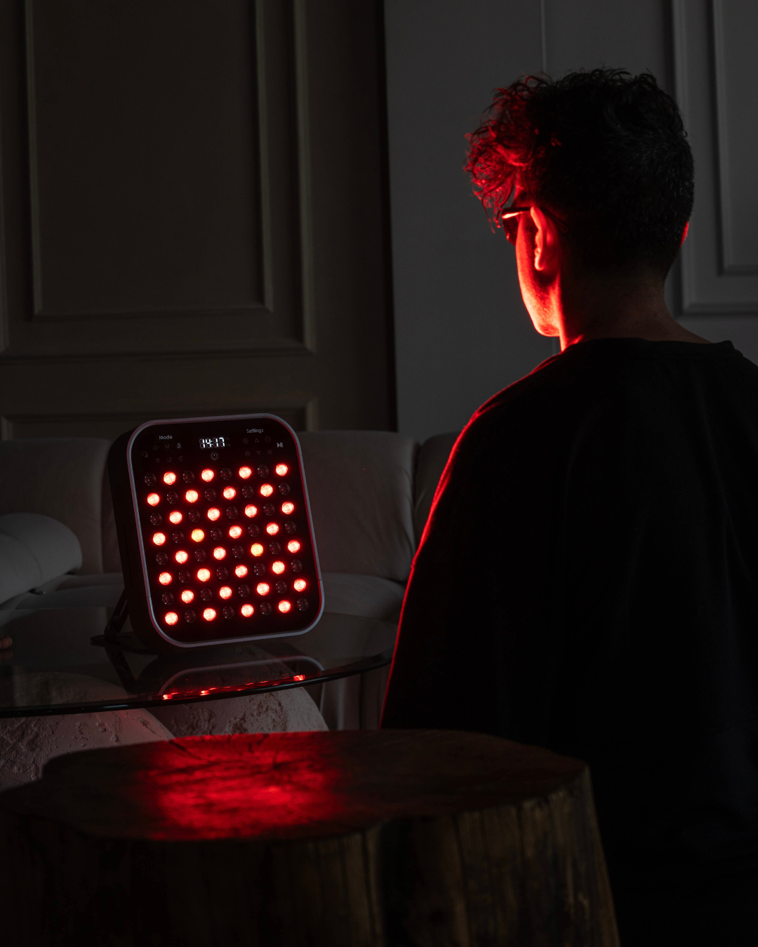 Targeted Red Light Therapy Panel - Compact Recovery & Skin Support