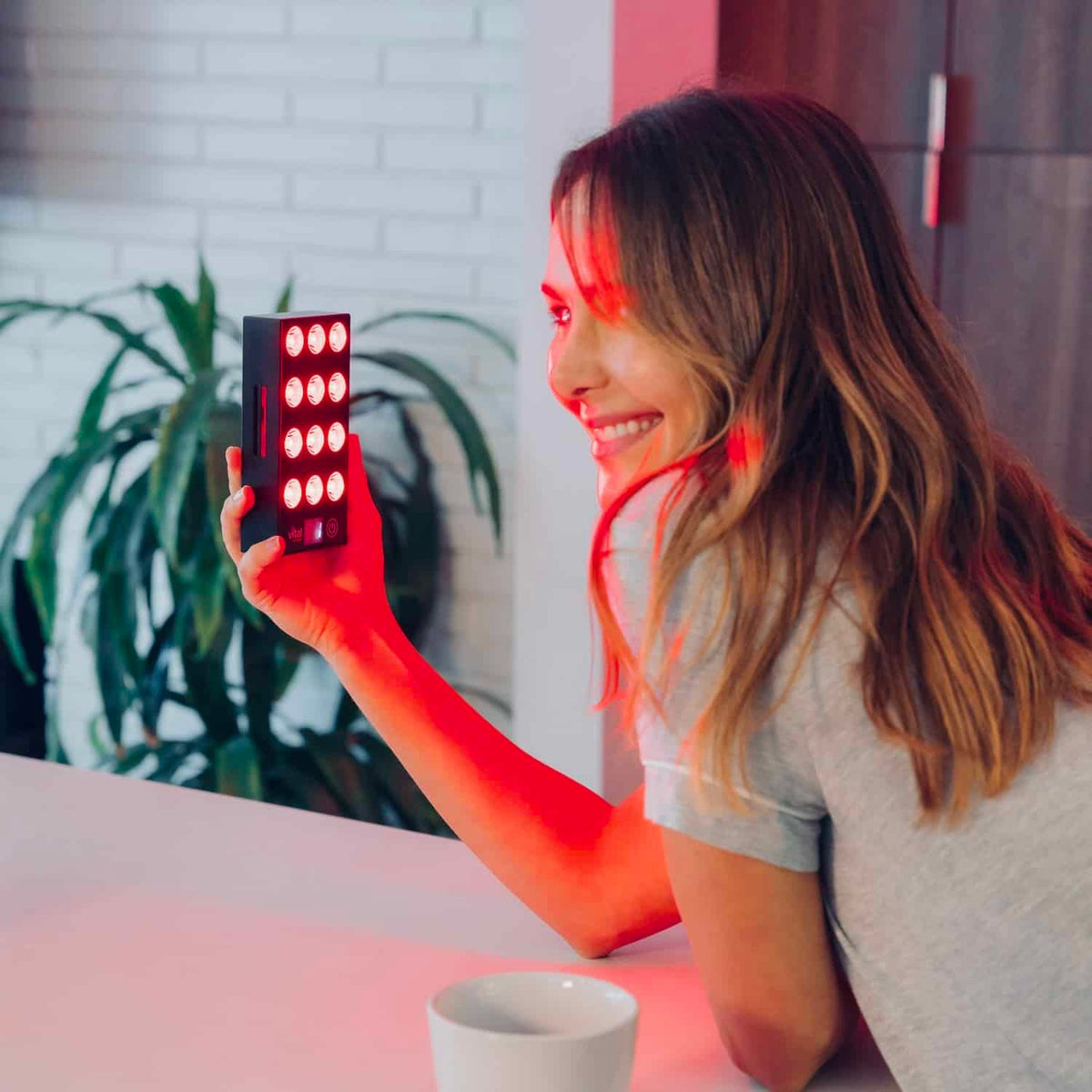 Vital Charge Portable Red Light Therapy Device – Rechargeable Handheld Red & Near-Infrared Light