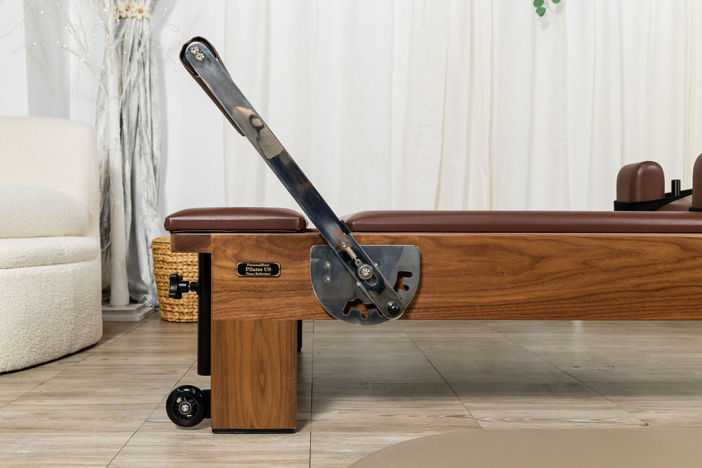 Personal Hour Nano La Force Plus Walnut Studio Pilates Reformer