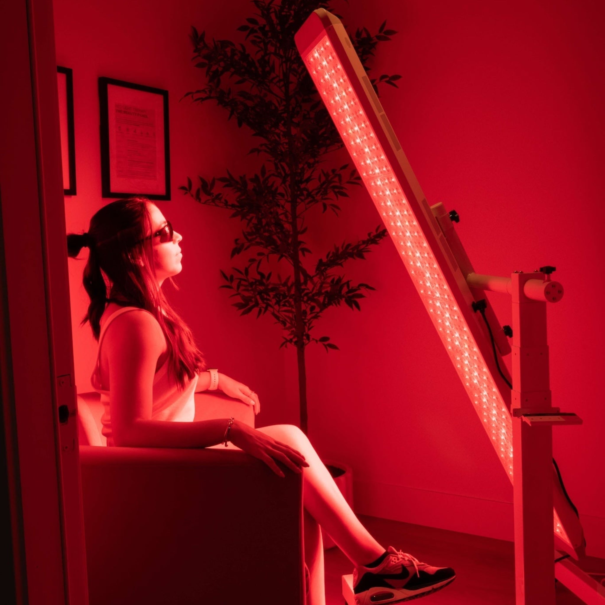 Total Spectrum MAX — Full-Body Red & Infrared Therapy Panel