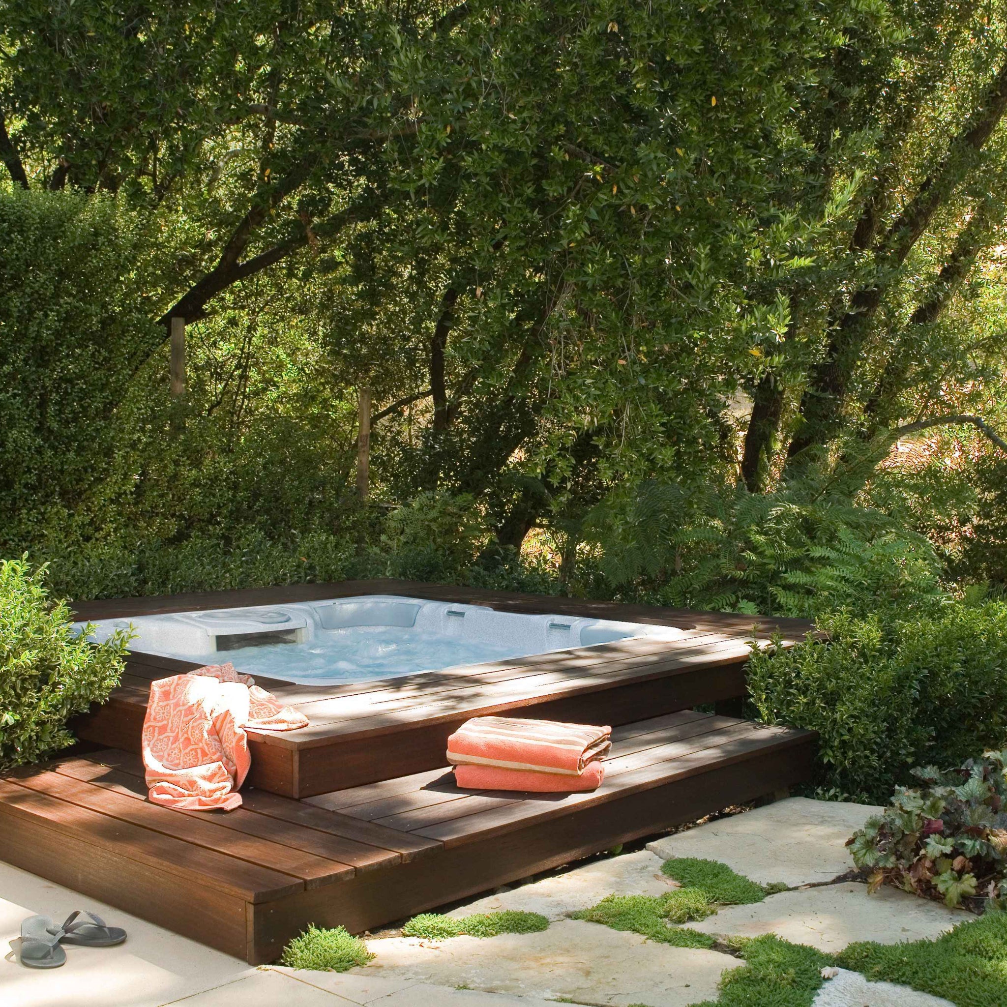 Colorado Outdoor Hot Tub Spa – 4-Person Compact Hydrotherapy System (5x7)