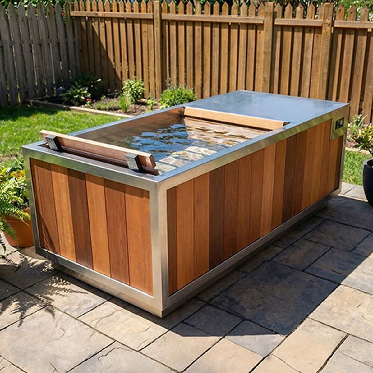 Finnmark SoulCold 1-Person Cold & Hot Plunge