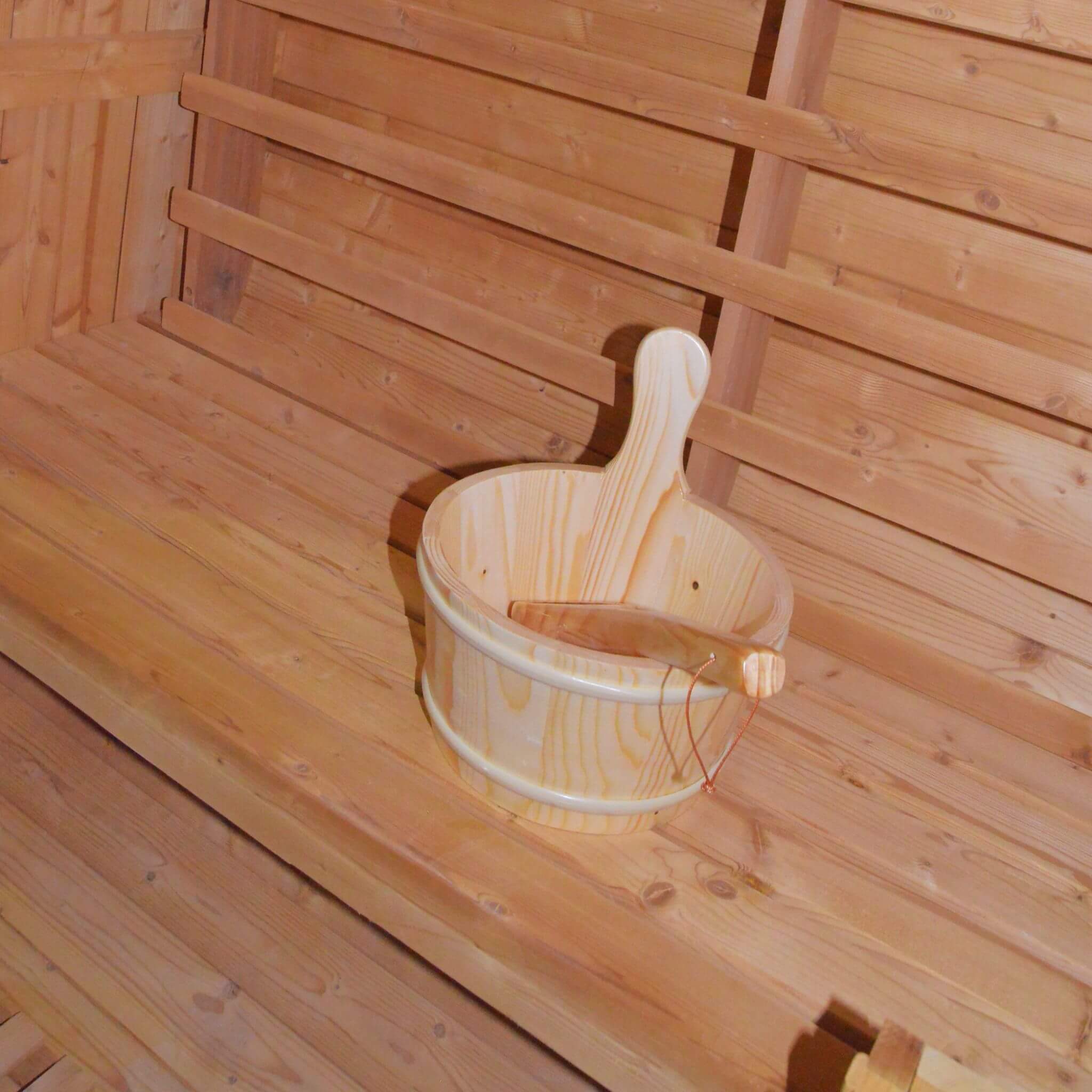 Thermora Ignite Outdoor Barrel Sauna With 4.5 kW Heater