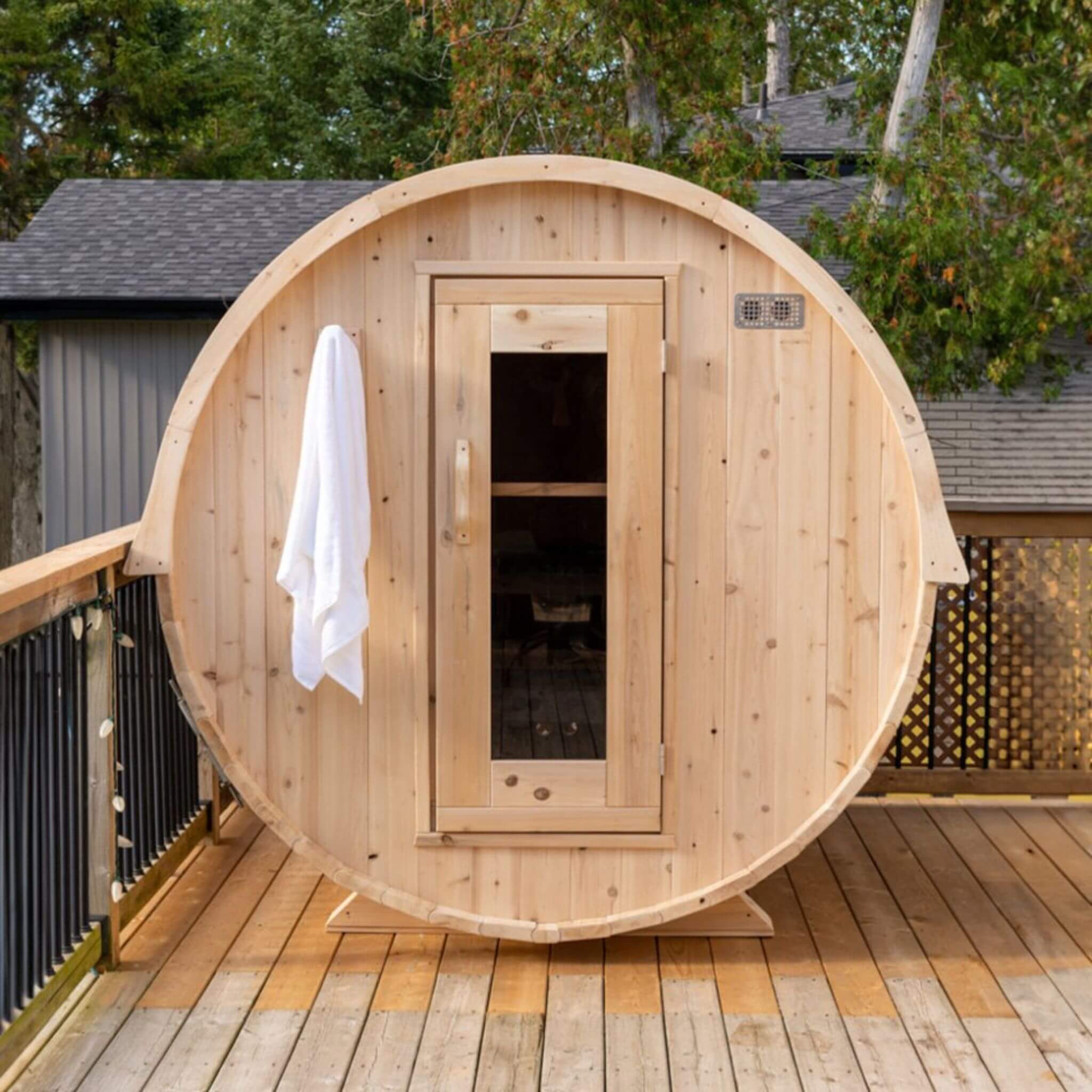 Dundalk Leisurecraft Harmony 4-Person Barrel Sauna
